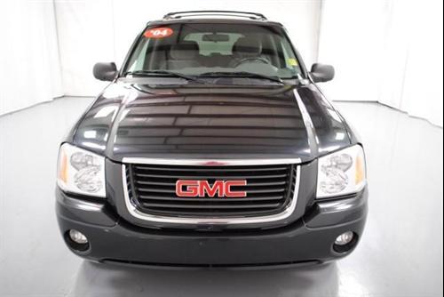 GMC Envoy 2004 photo 3