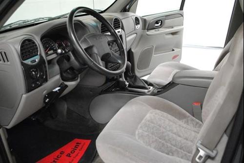 GMC Envoy 2004 photo 4