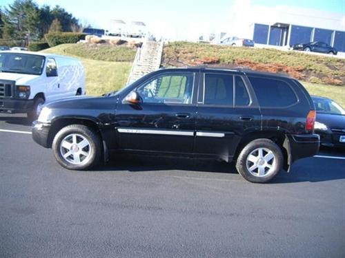 GMC Envoy 2004 photo 1