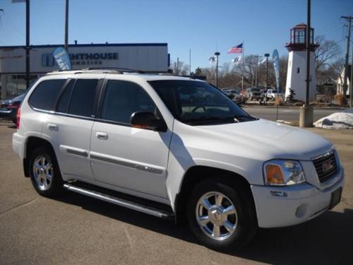 GMC Envoy 2004 photo 1