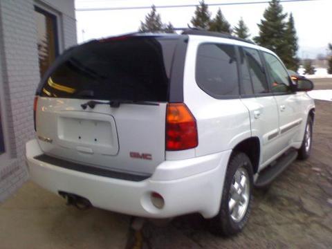 GMC Envoy 2004 photo 3
