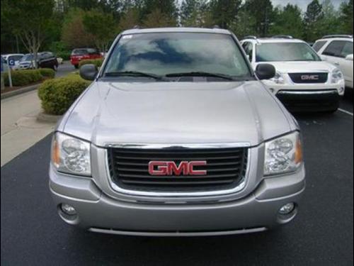 GMC Envoy 2004 photo 1