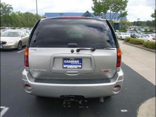 GMC Envoy 2004 photo 5