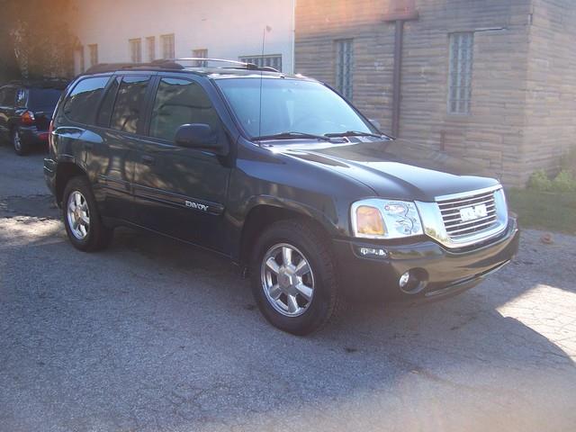 GMC Envoy 2004 photo 3