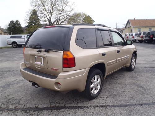 GMC Envoy 2004 photo 3
