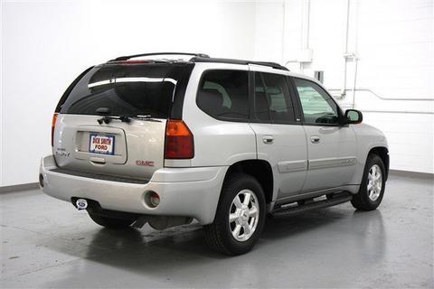 GMC Envoy 2004 photo 1