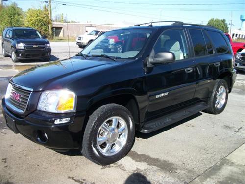 GMC Envoy 2005 photo 2