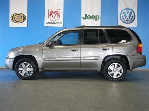 GMC Envoy 2005 photo 1