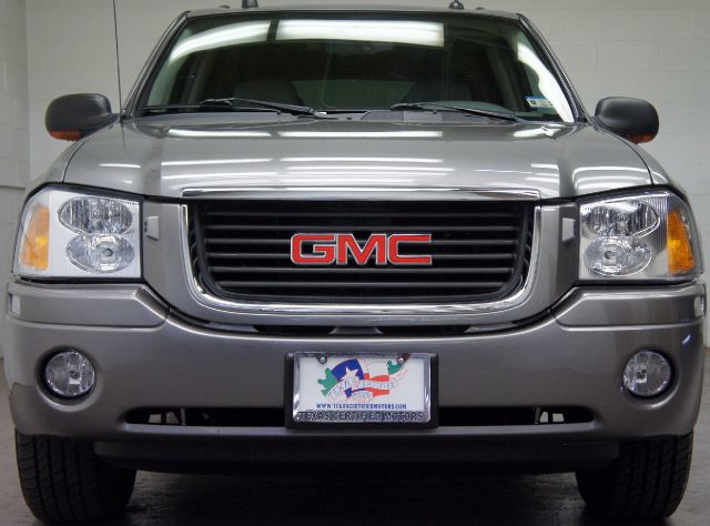 GMC Envoy 2005 photo 11