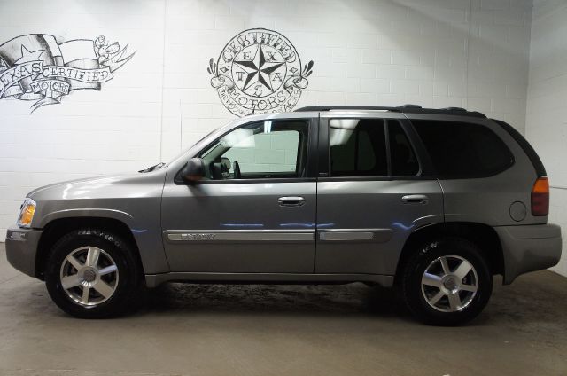 GMC Envoy 2005 photo 27