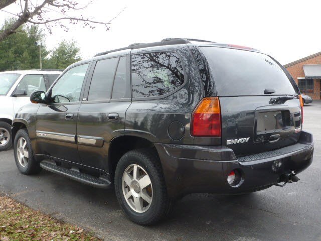 GMC Envoy 2005 photo 3