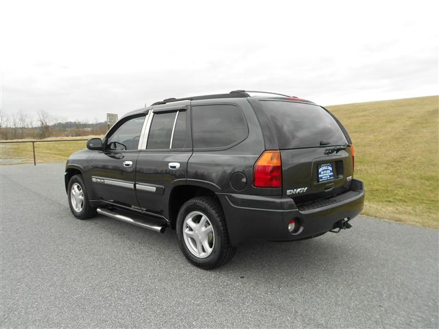 GMC Envoy 2005 photo 14