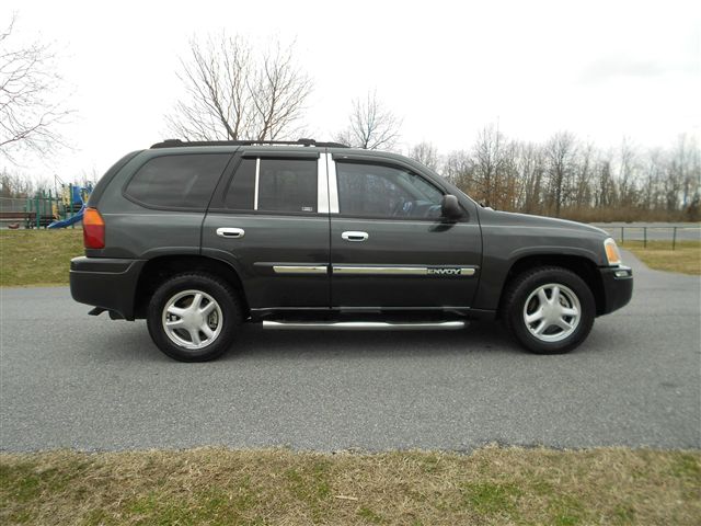 GMC Envoy 2005 photo 7