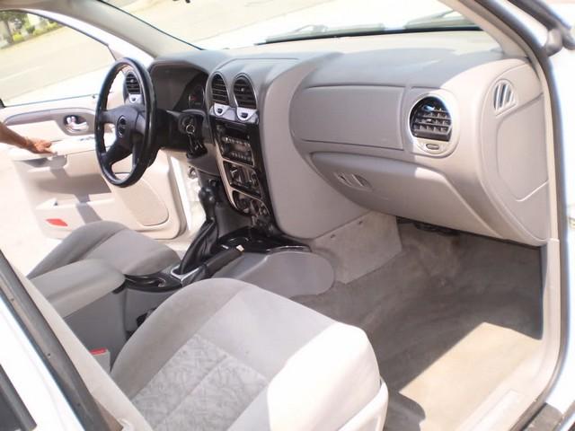 GMC Envoy 2005 photo 3