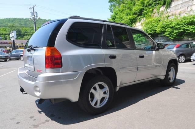 GMC Envoy 2005 photo 7