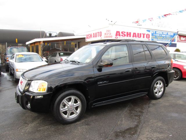 GMC Envoy 2005 photo 3