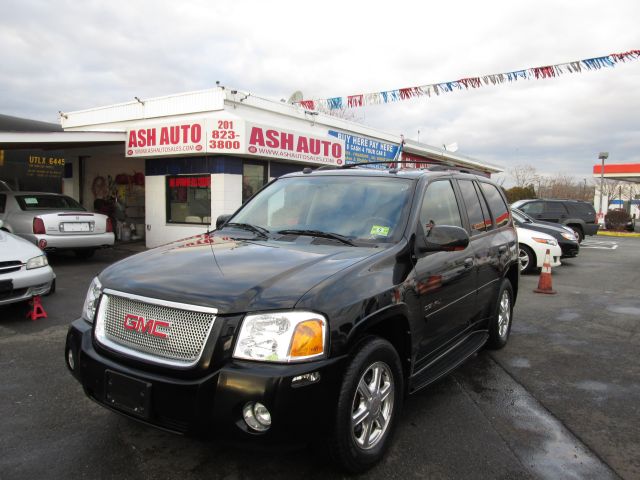 GMC Envoy 2005 photo 4