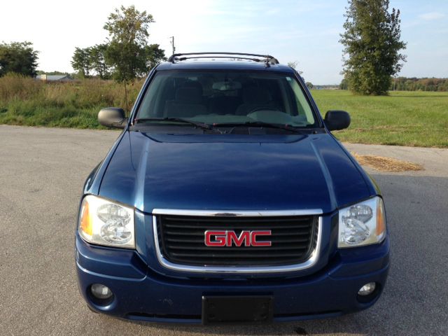 GMC Envoy 4x4 Crew Cab LE SUV