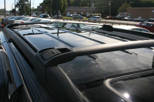 GMC Envoy 2005 photo 2