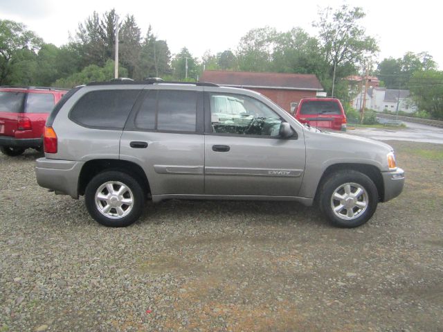 GMC Envoy 2005 photo 13