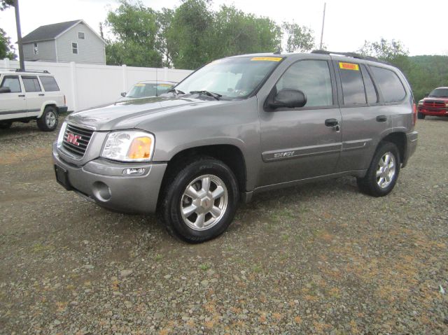 GMC Envoy 2005 photo 20