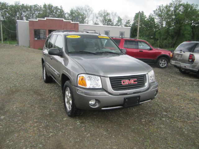 GMC Envoy 2005 photo 21