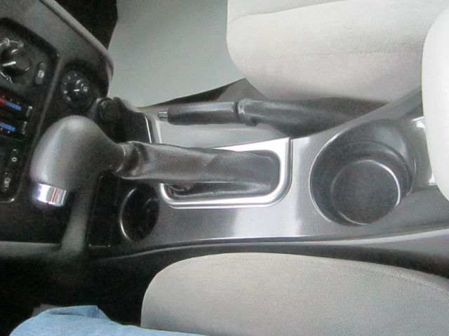 GMC Envoy 2005 photo 5