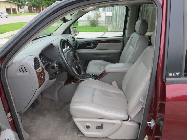 GMC Envoy 2005 photo 4