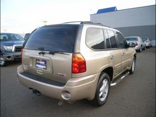 GMC Envoy 2005 photo 4