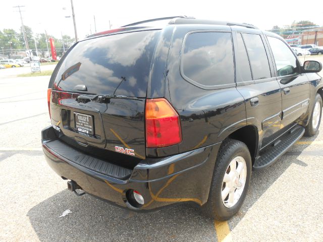 GMC Envoy 2005 photo 23