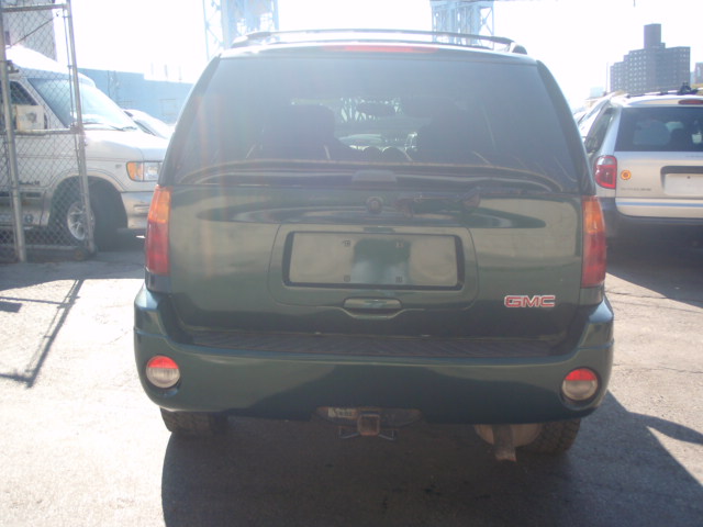 GMC Envoy 2005 photo 3