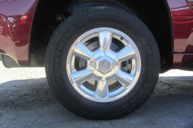 GMC Envoy 2005 photo 13