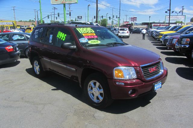 GMC Envoy 2005 photo 27