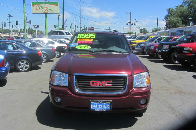 GMC Envoy 2005 photo 29