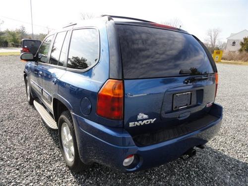 GMC Envoy 2005 photo 3