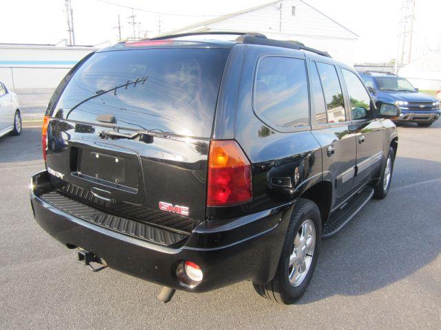 GMC Envoy Wagon SE SUV