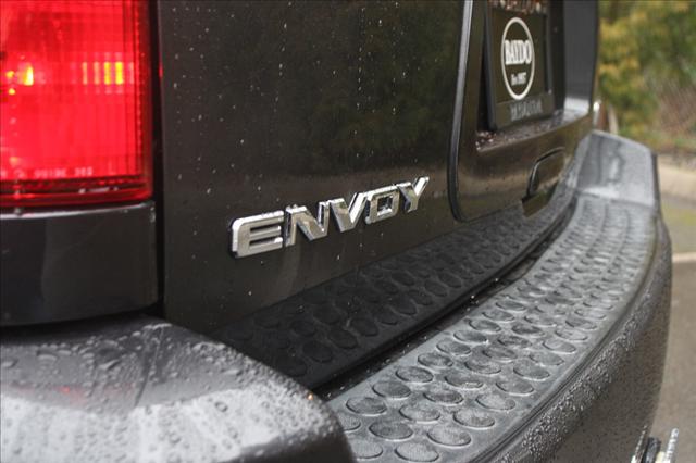 GMC Envoy 2006 photo 4