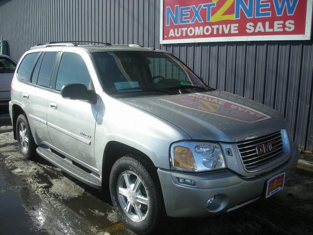 GMC Envoy 2006 photo 1