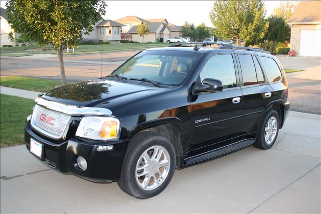 GMC Envoy EX Sedan 4D Sport Utility