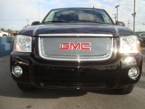 GMC Envoy 2006 photo 1