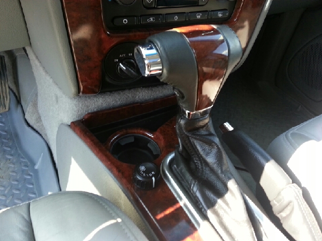 GMC Envoy 2006 photo 1