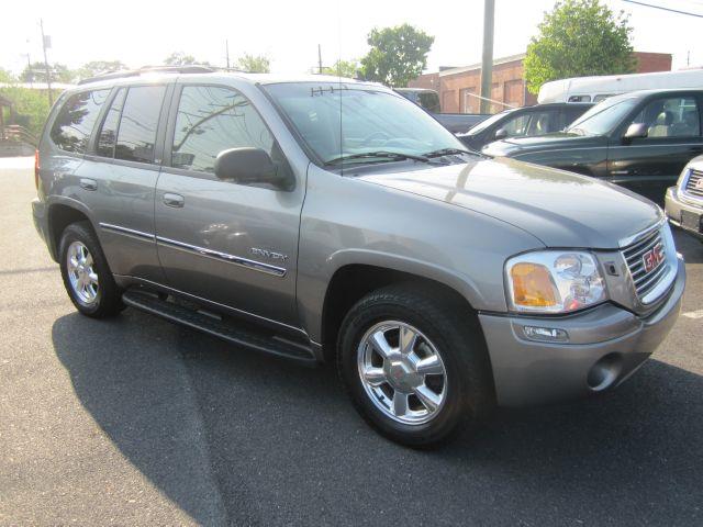 GMC Envoy Wagon SE SUV
