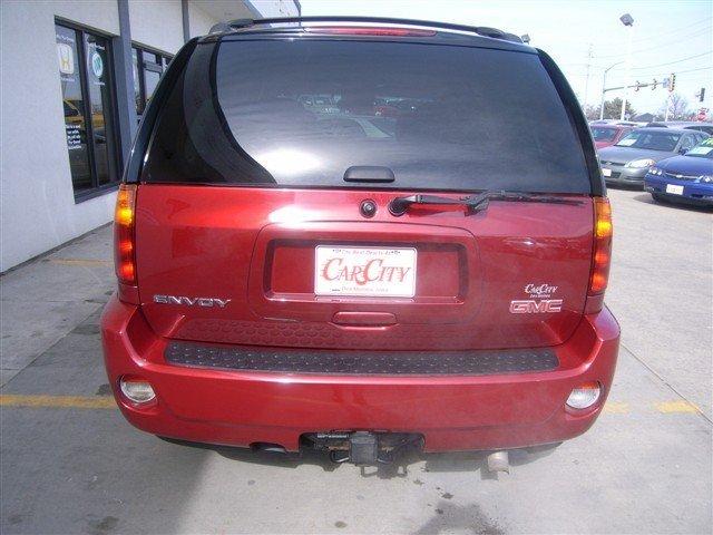 GMC Envoy 2006 photo 3