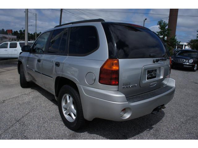 GMC Envoy 2006 photo 3