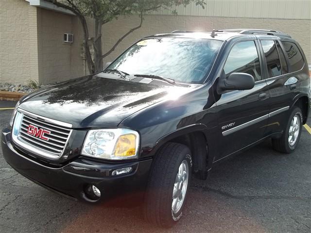GMC Envoy 2006 photo 1