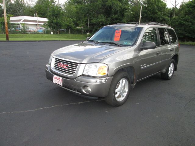 GMC Envoy 2006 photo 1