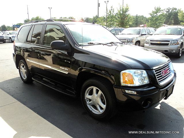 GMC Envoy 2006 photo 1