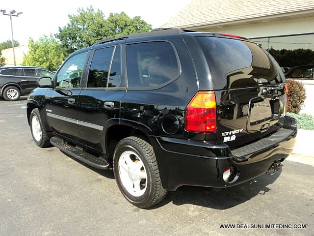 GMC Envoy 2006 photo 4