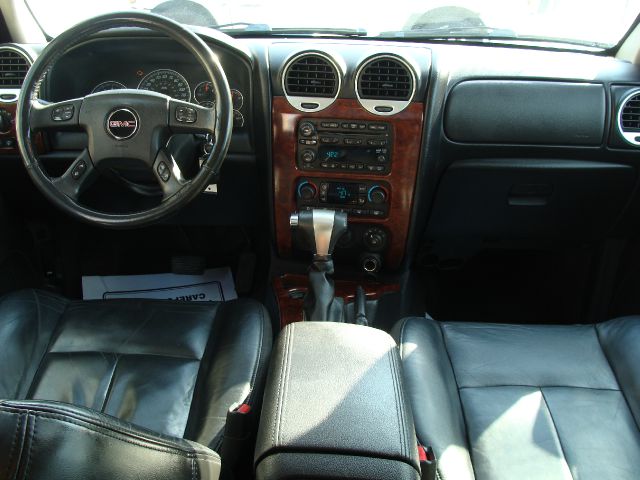 GMC Envoy 2006 photo 4