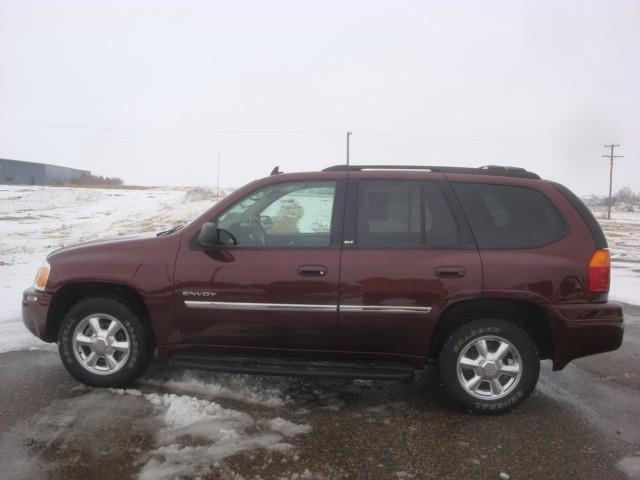 GMC Envoy 2006 photo 1